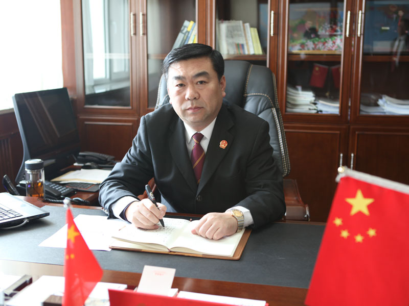 抚顺中院 党组书记、院长吴廷飞