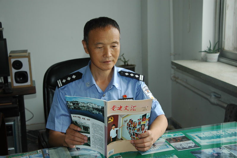 严圣斌11