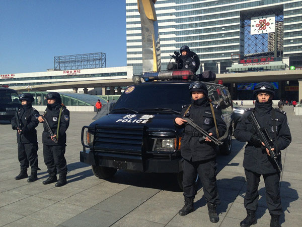现在沈阳北站警务巡逻，装备的更新给百姓带来更大的安全感