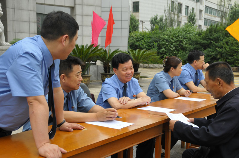 （2）职务犯罪举报宣传