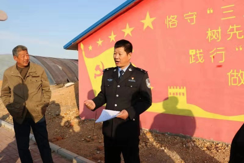 王志海宣传道路交通安全法规