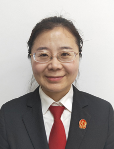 人物图片：海城市人民法院立案庭副庭长杨春旭_副本