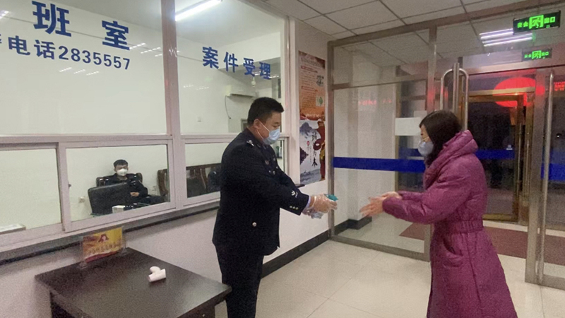【今天我当班】各加各的班 同心担使命