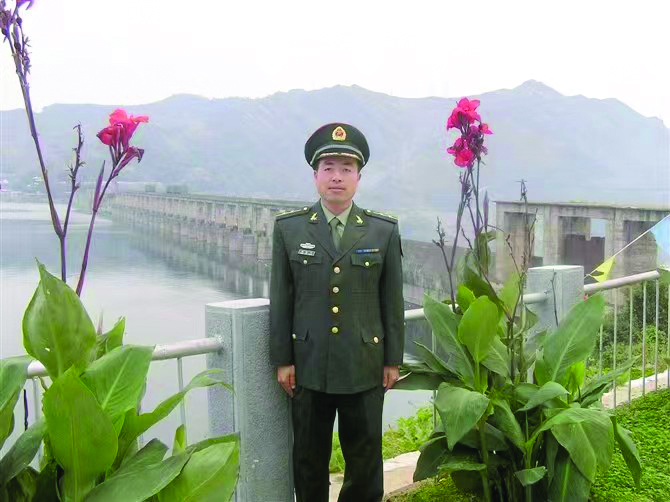 杨运川1