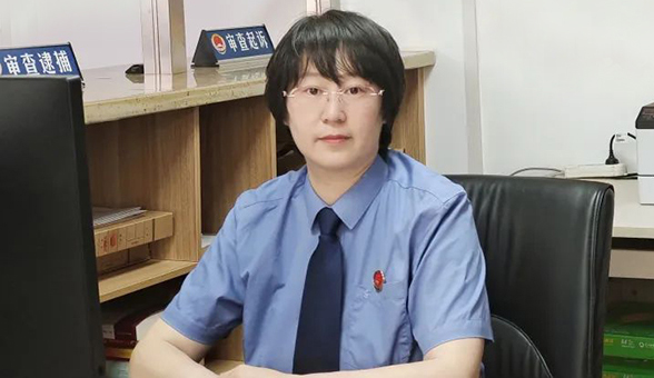 苏静
