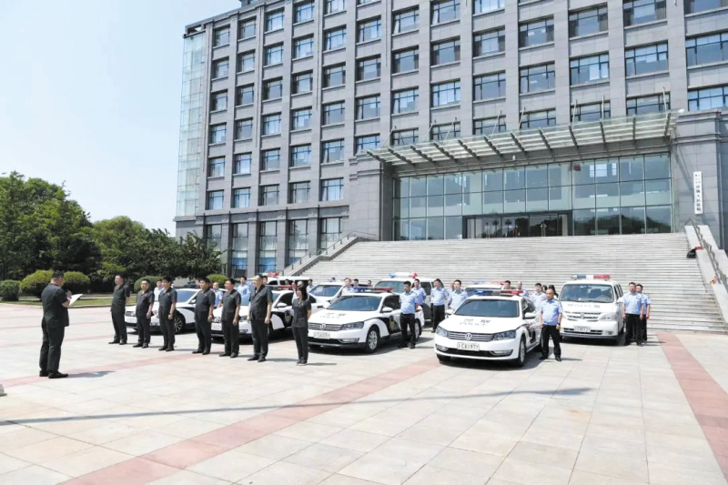 鞍山市中级人民法院“执行110”启动仪式