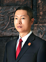 李强