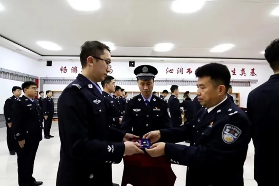 图片新闻