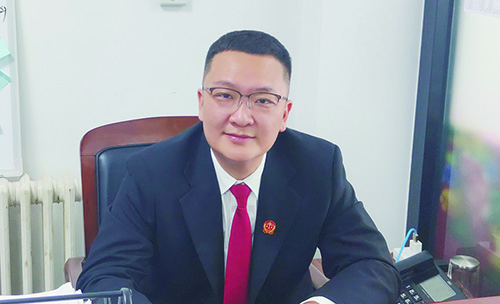 李智龙