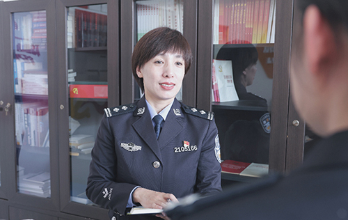 吴妍
