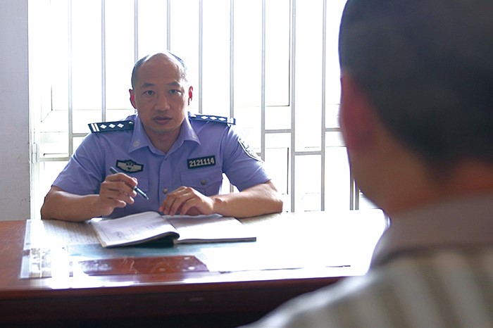 李连宽与服刑人员谈心谈话11