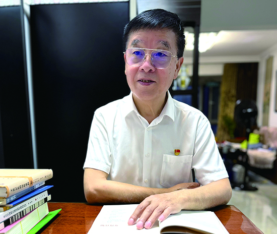 2党支部书记——张宝学
