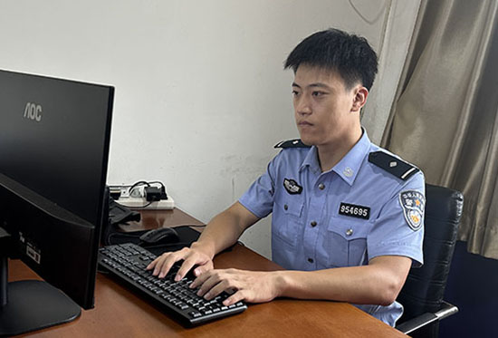 杨阔