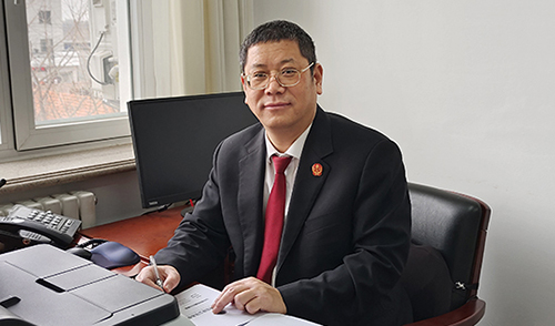 董景辉