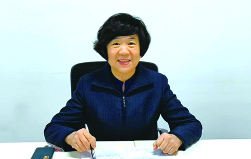 邓一宁