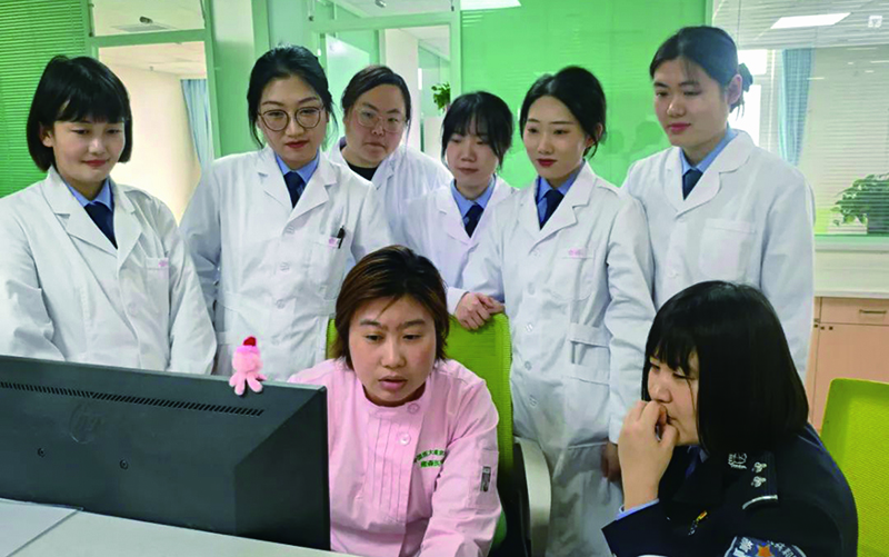 省第二女子监狱组织医疗民警职工前往沈阳雍森医院参观学习
