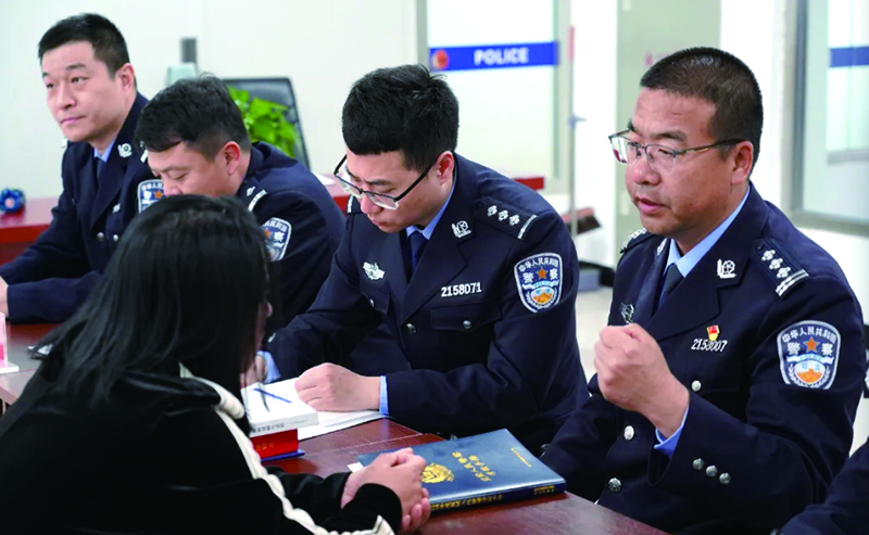 锦州监狱领导与罪犯家属面对面交流