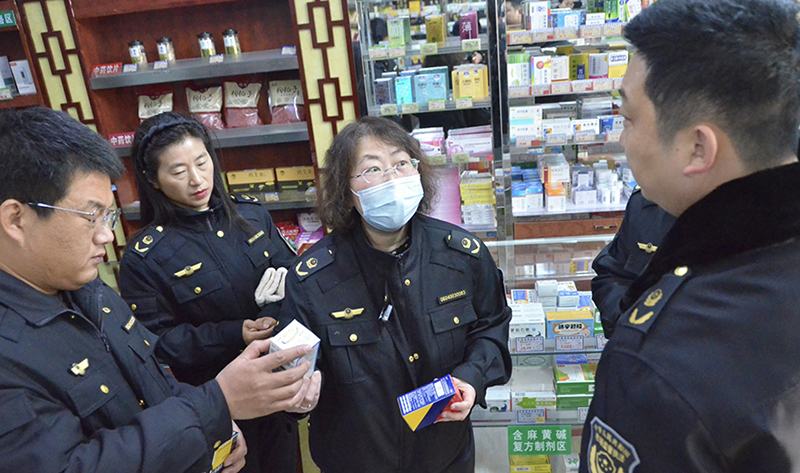 对药械监管人员进行实操培训