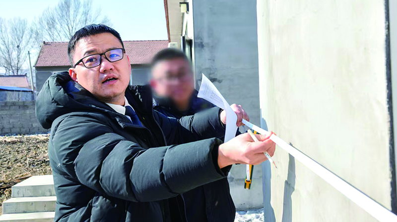 1沈阳中院环境资源审判庭法官到辽阳市某食品厂现场勘查