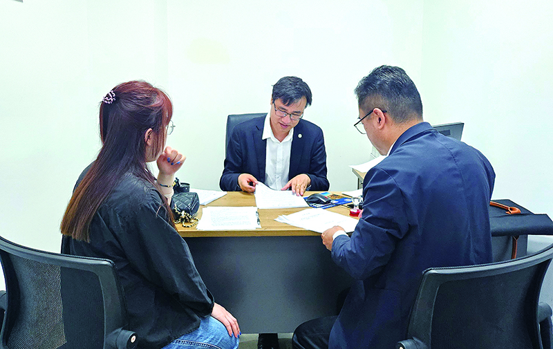 新就业群体在皇姑区劳动权益保障中心进行调解