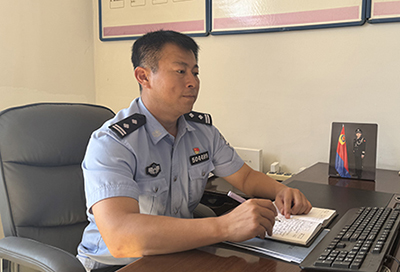 李斌