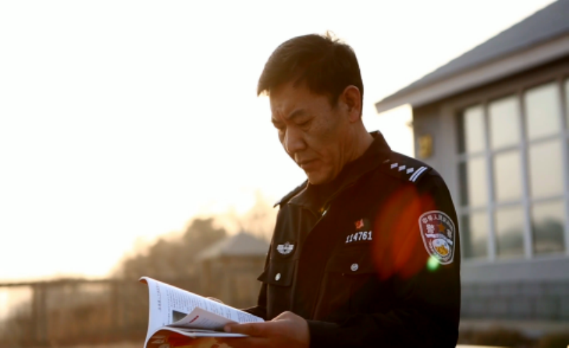 李春和：军人本色 警察风骨